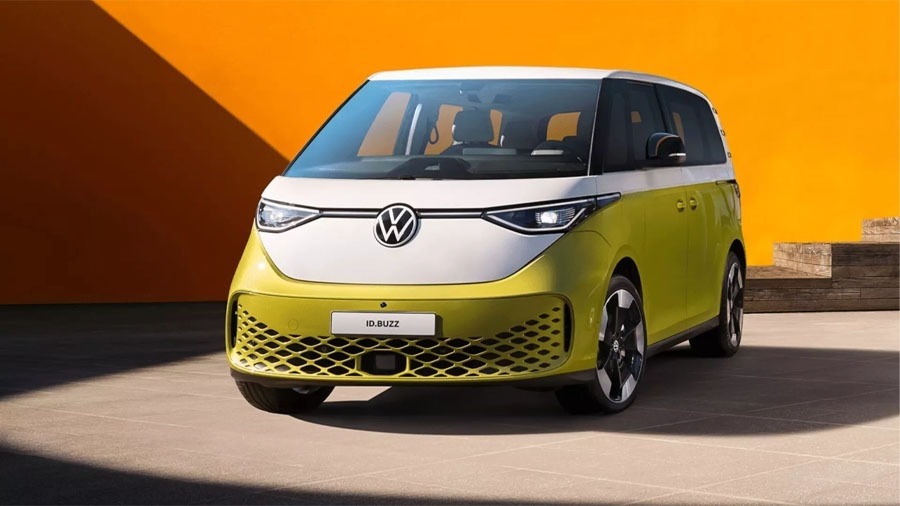 Volkswagen ID. Buzz Electric Range Celebrates Double Victory at the British Motor Show
