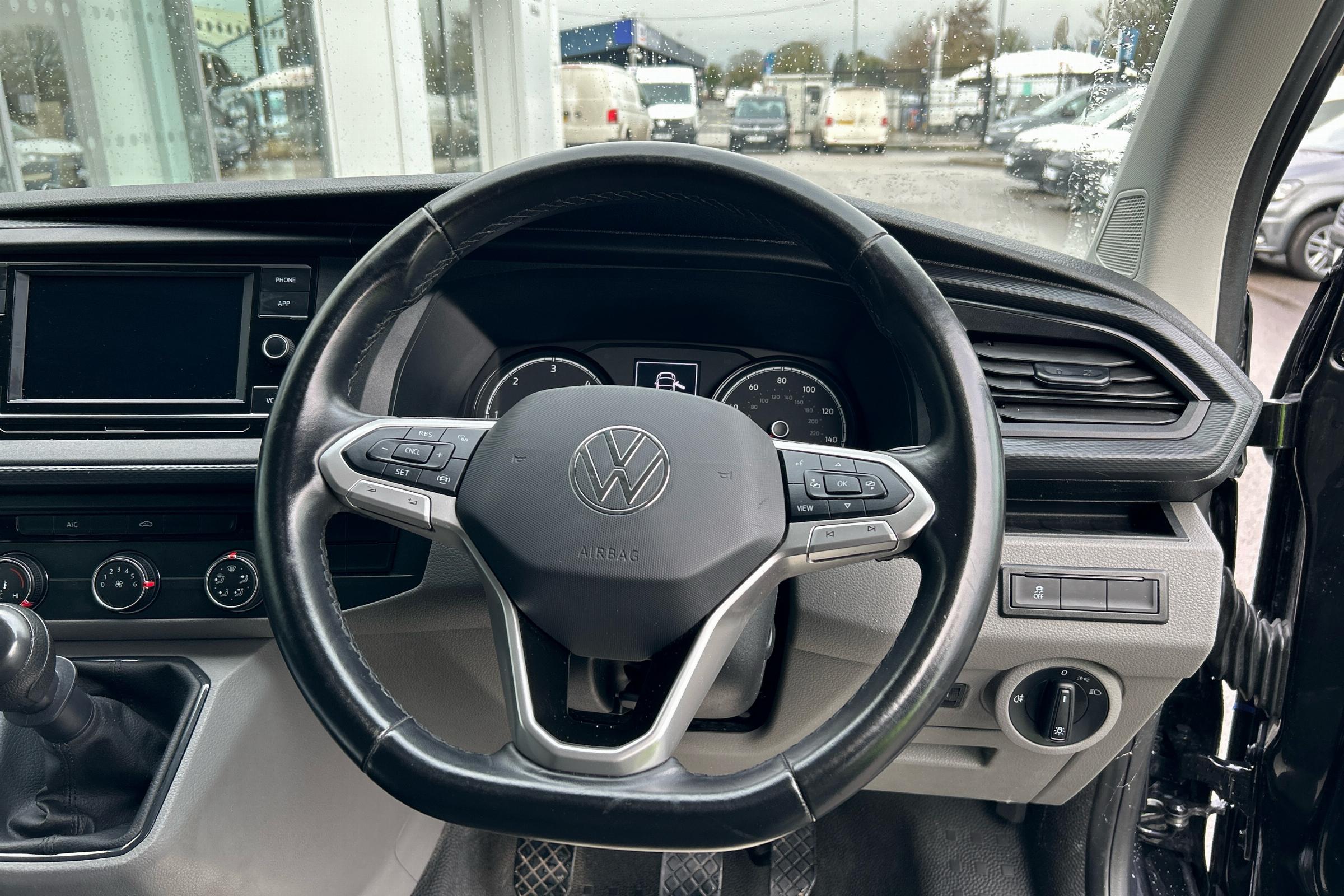 Volkswagen Transporter Panel Van 16