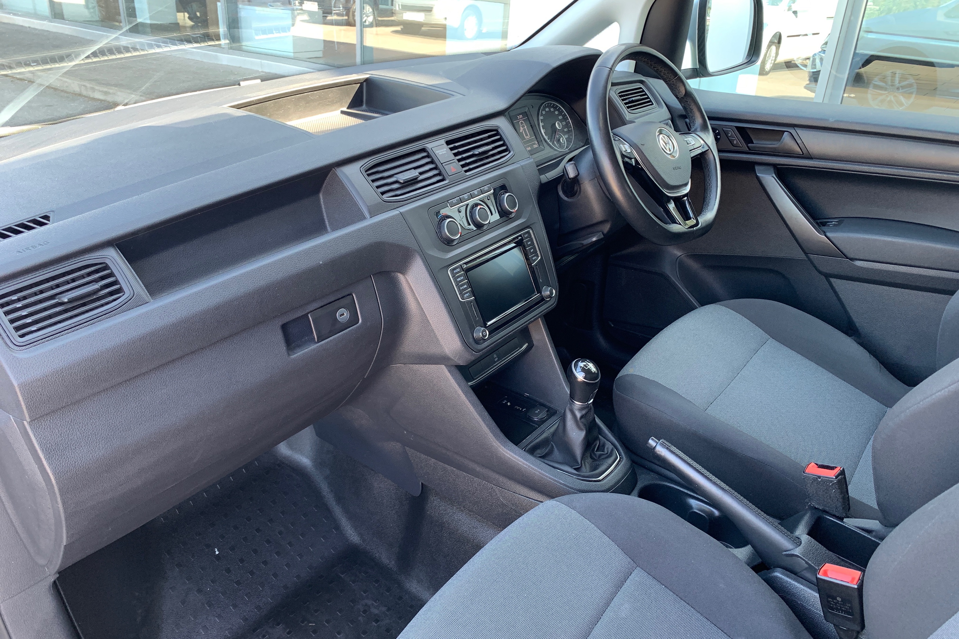 Volkswagen Caddy Panel Van 24